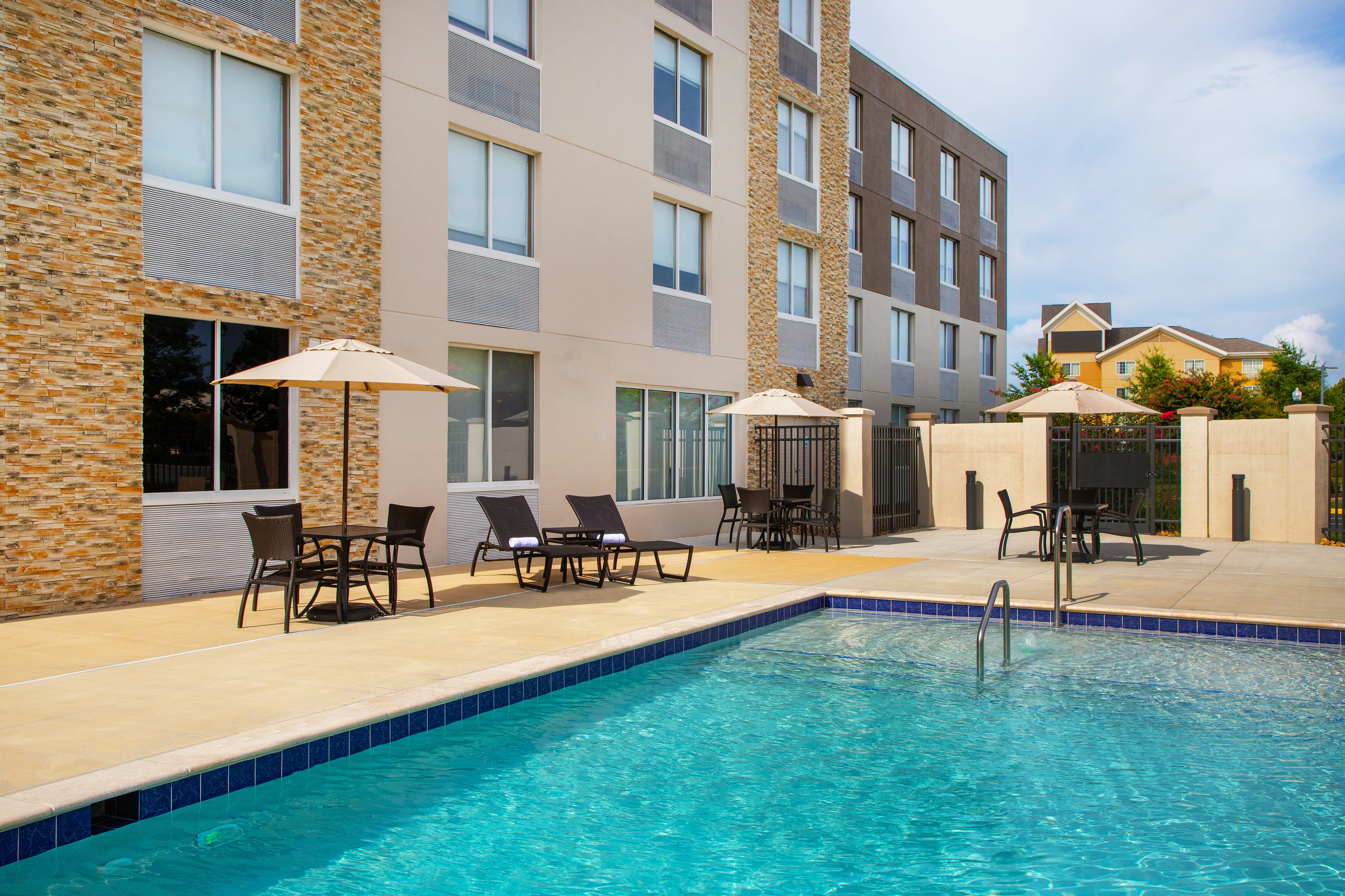 Holiday Inn Express Chesapeake Norfolk 15/17