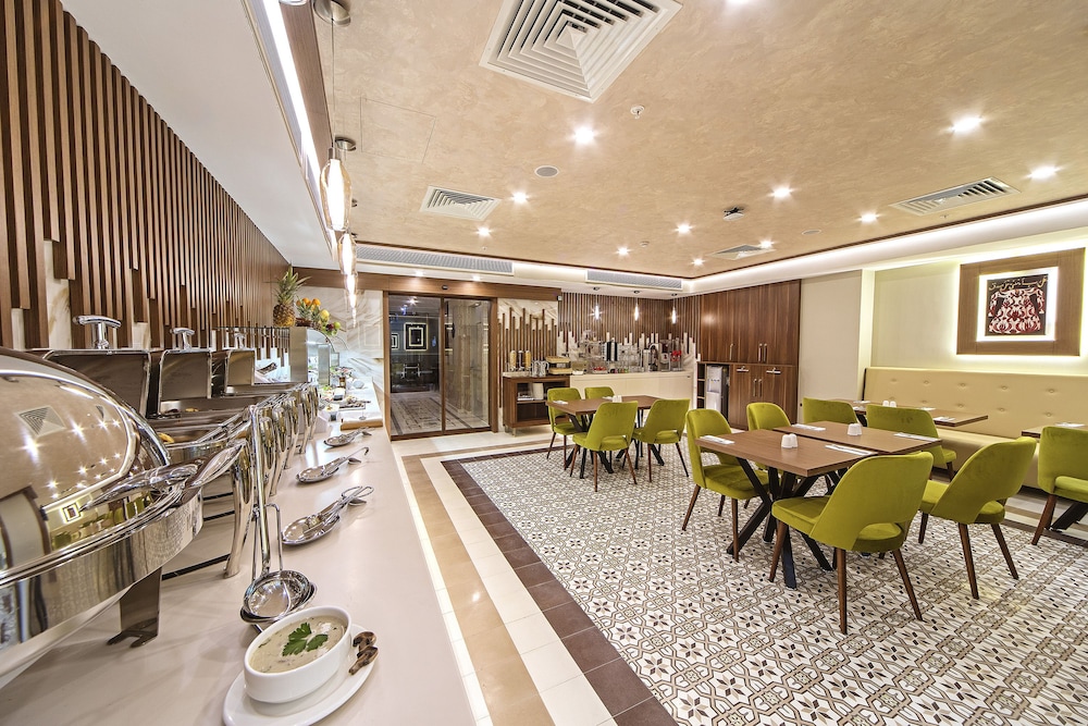 Mukarnas Taksim Hotel 60/68