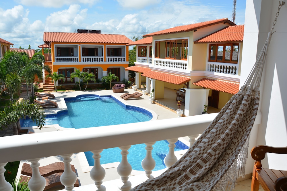 Hotel Villa Beija Flor 13/74