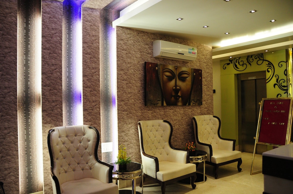 Hotel Taksh Inn 12/16