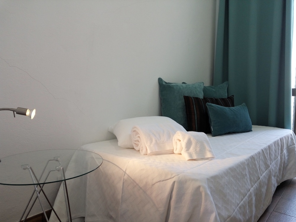 Faro Cosy Guest House 11/28