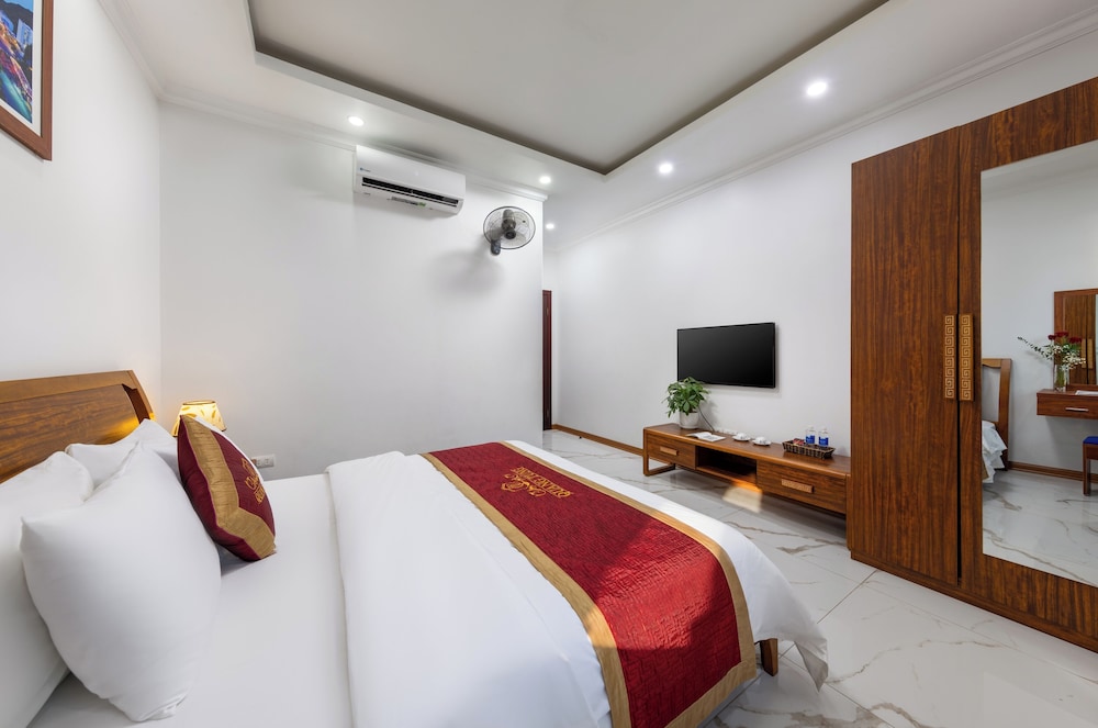 Quang Tung Hotel 30/45