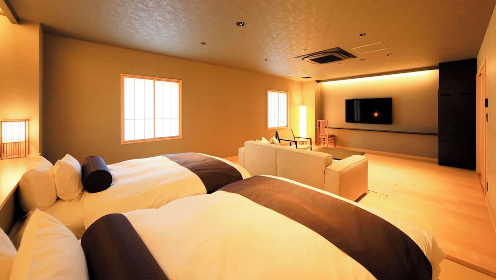Superior Suite