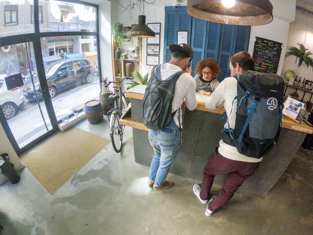 Koba Hostel 55/75