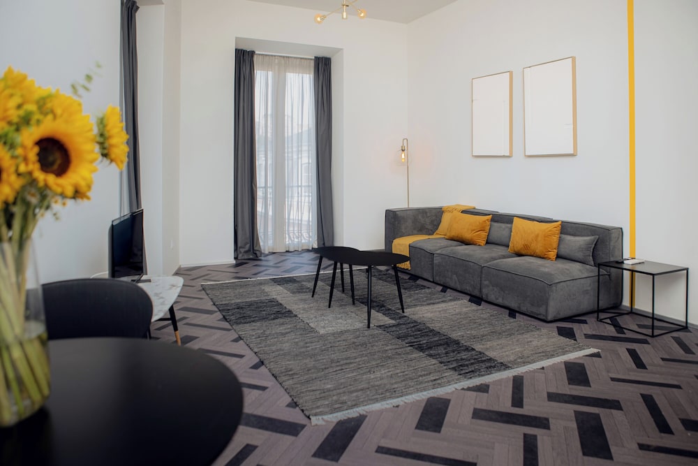 Gloria Suites by Lx Way 22/39