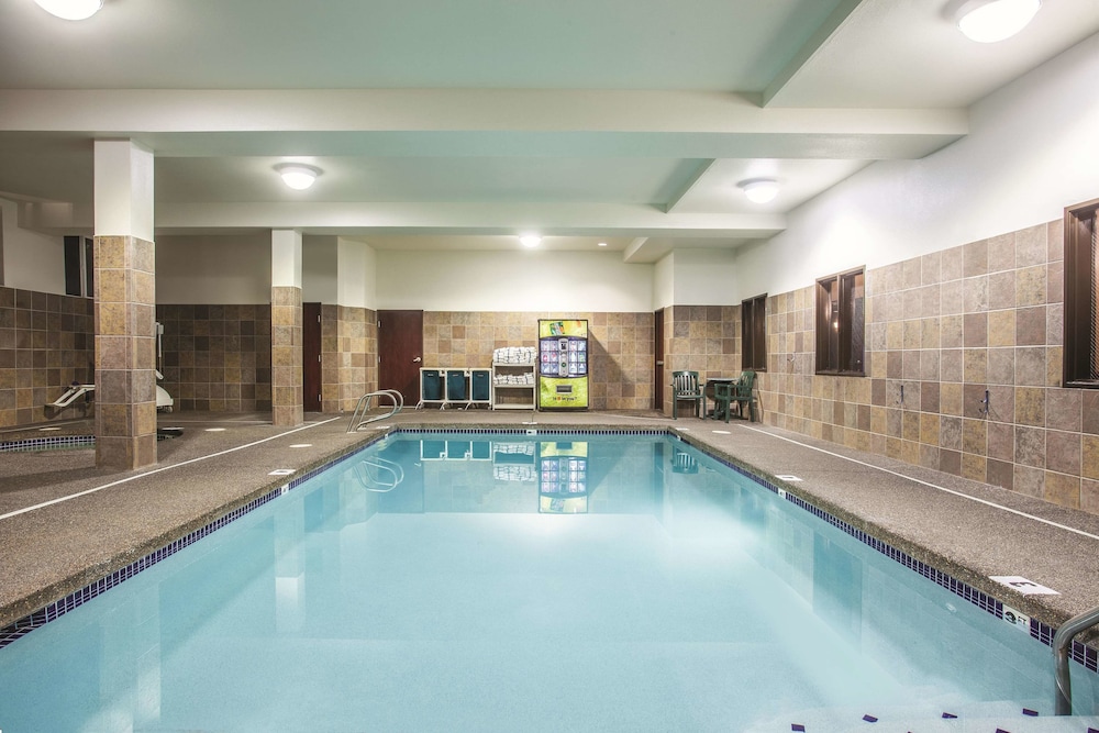 La Quinta Inn & Suites by Wyndham Portland Airport 5/43