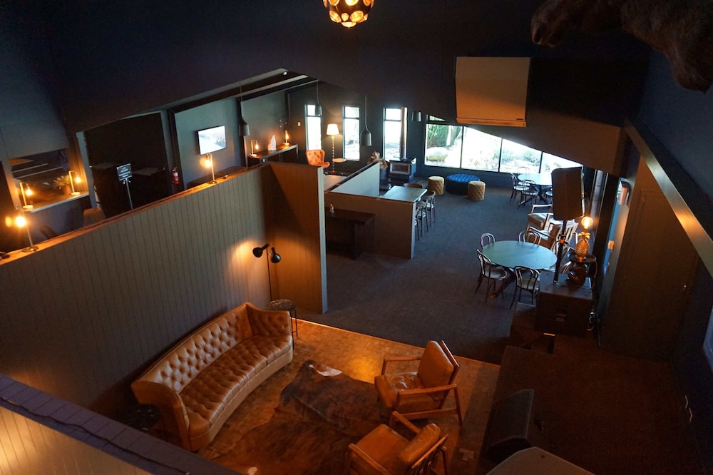 The Godley Hotel 23/50