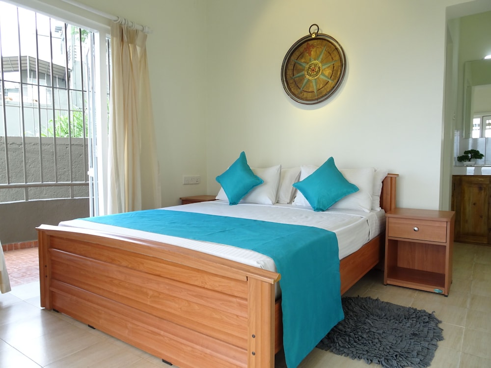 Range Hotel Kandy 7/27