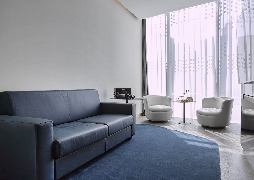 ME by Melia Dubai 25/45