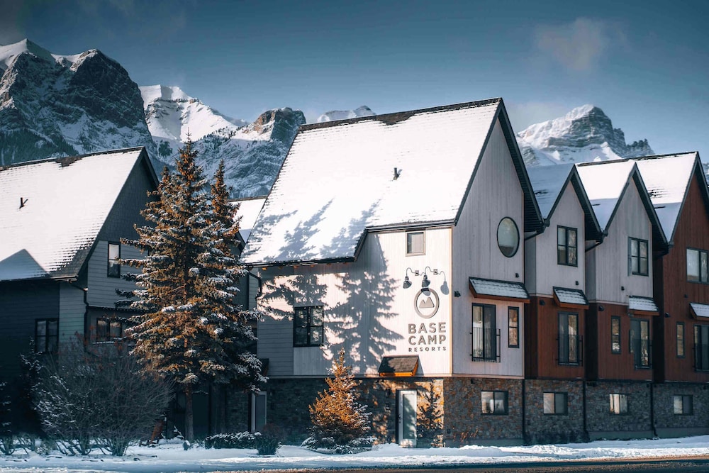Basecamp Resorts Canmore 45/50