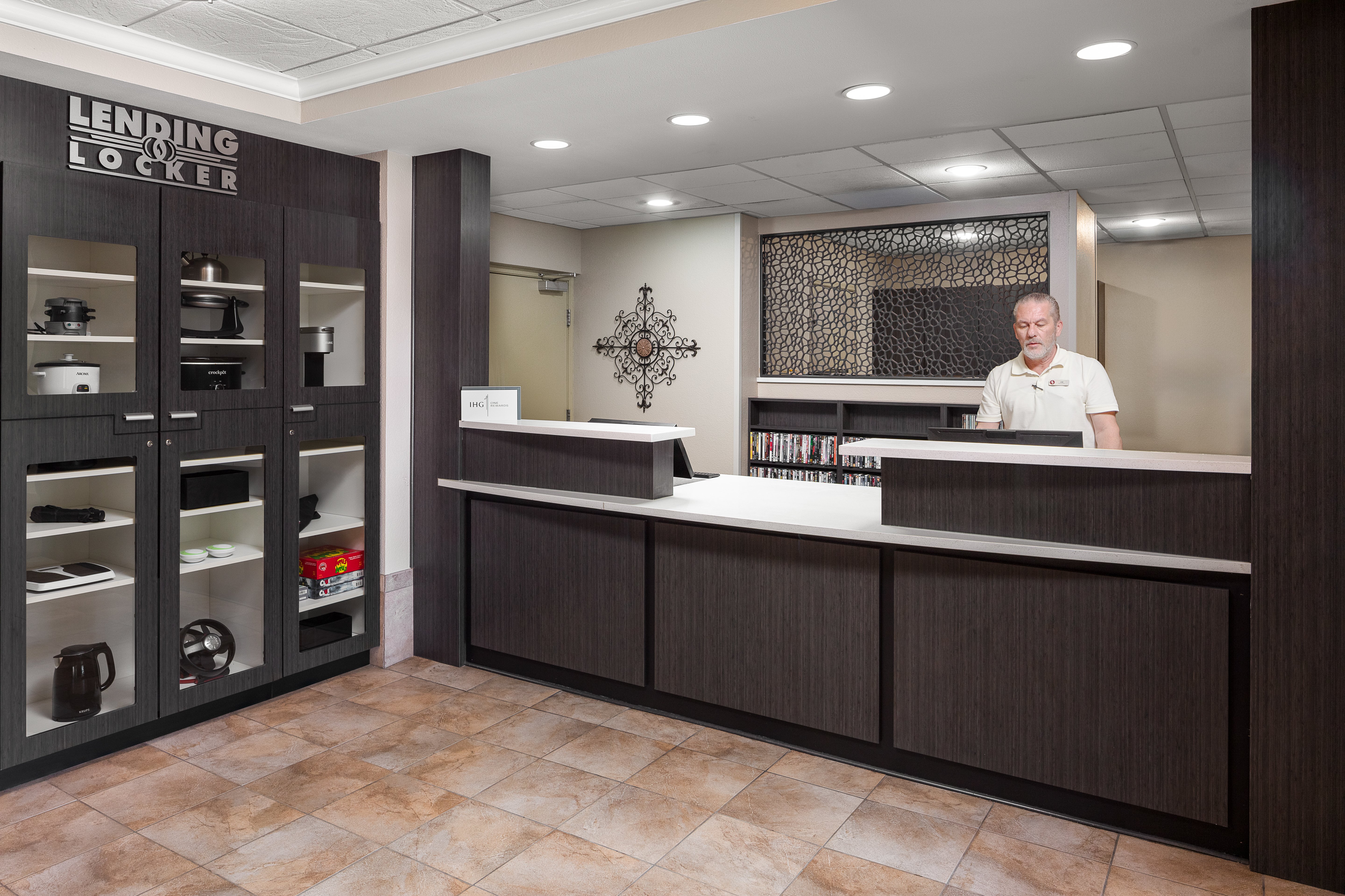 Candlewood Suites Omaha Airport 6/26