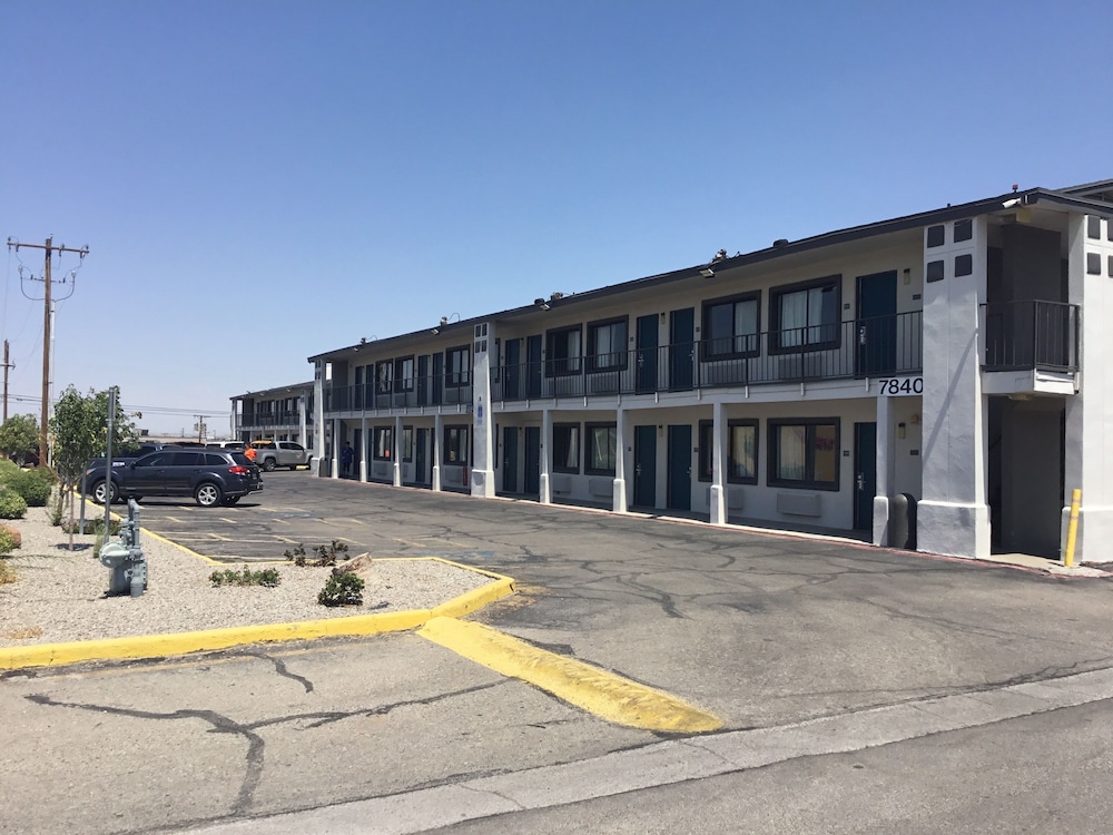 Motel6 El Paso, TX - West 60/66