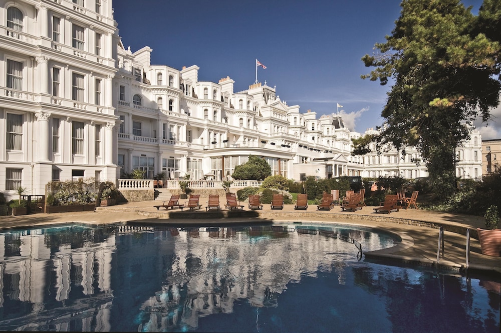 Grand Hotel Eastbourne 3/74