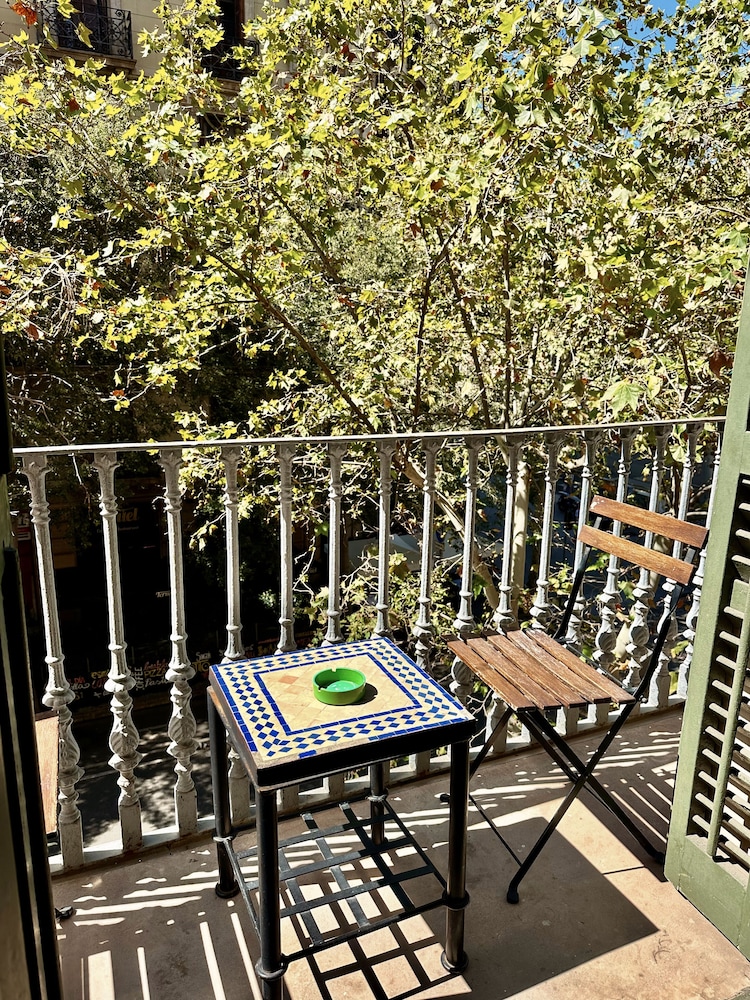 BARCELONA CENTER INN 27/50