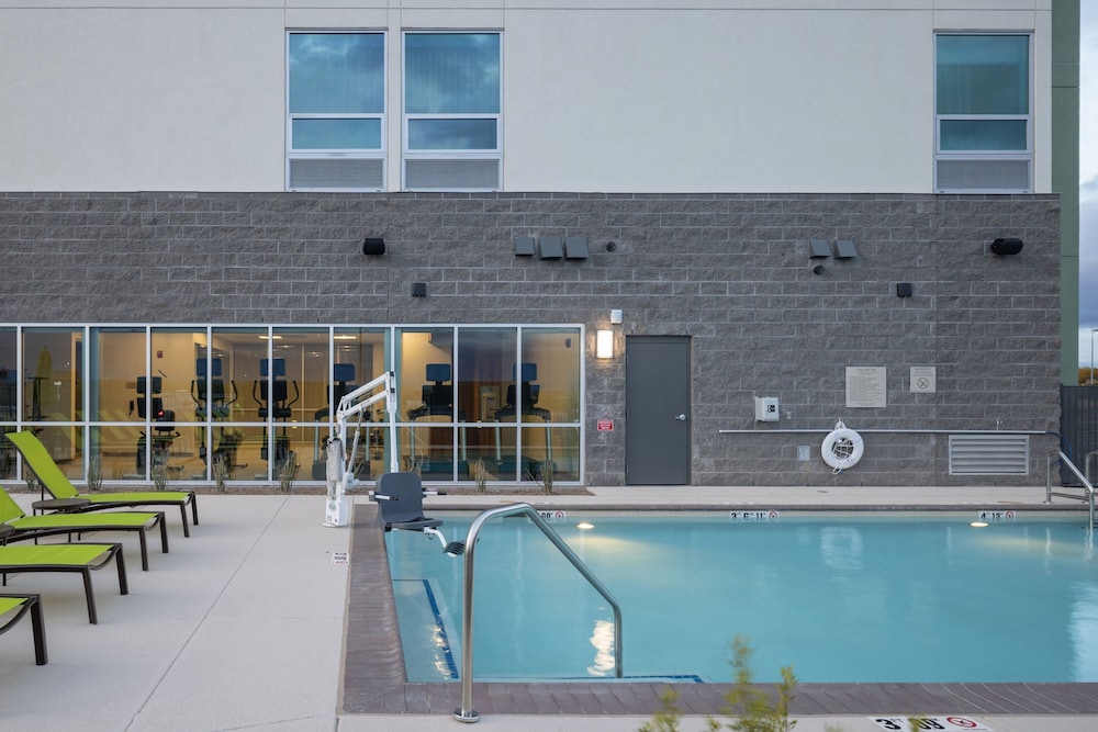 SpringHill Suites by Marriott Tucson at The Bridges 23/36