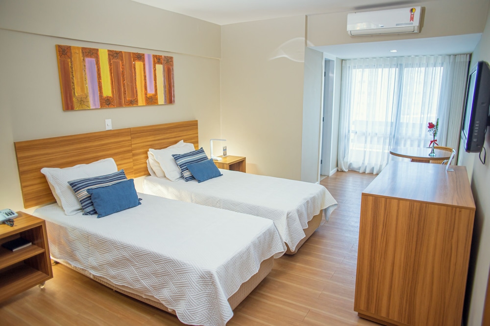 SUPERIOR, DOUBLE OR TWIN BED, POOL VIEW