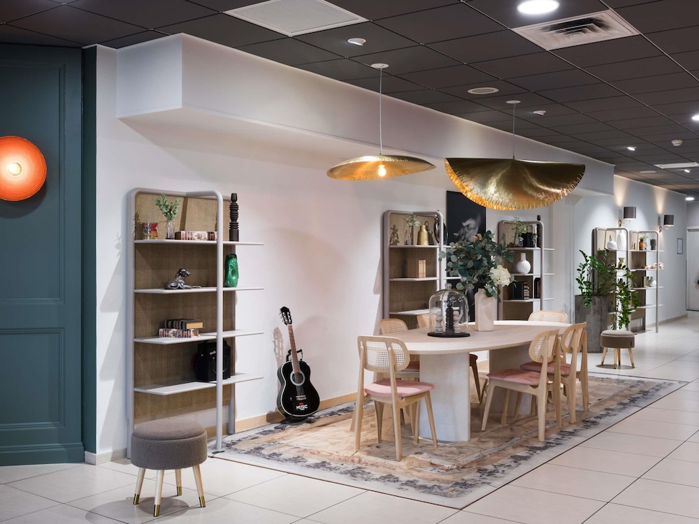 Ibis Caen Centre 7/72