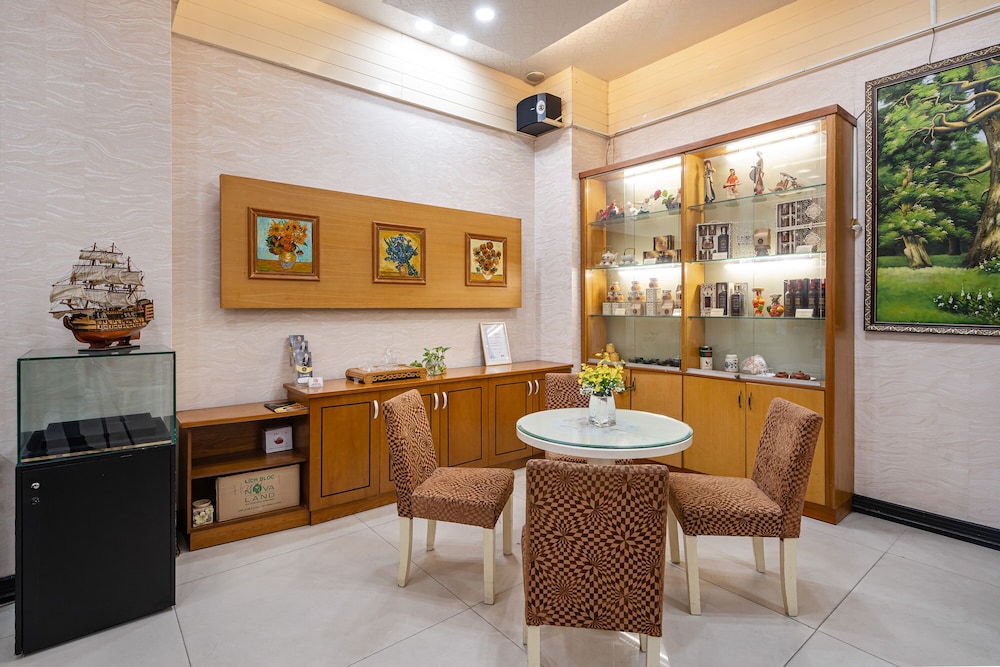 A25 Hotel - 29 Bui Thi Xuan 65/72