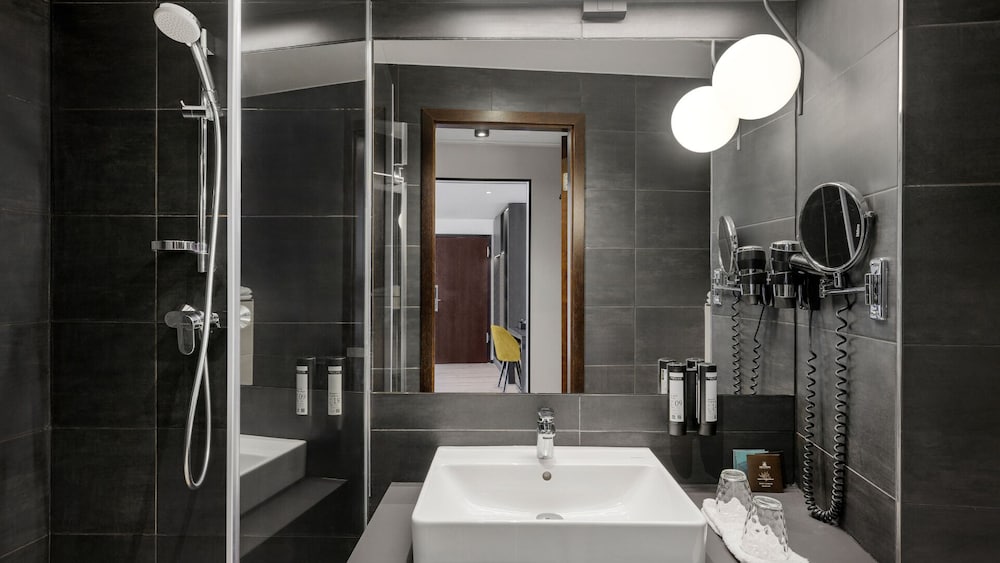 Art Hotel Szeged 70/73