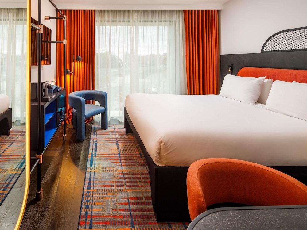 Connecting, Suite, 2 Double Beds