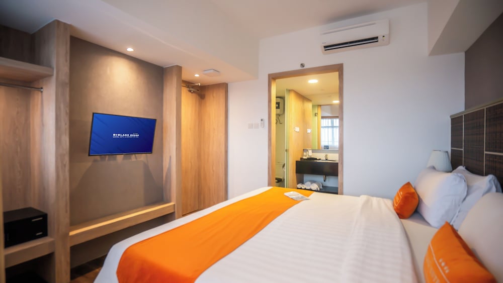 Bigland Hotel Bogor 12/50