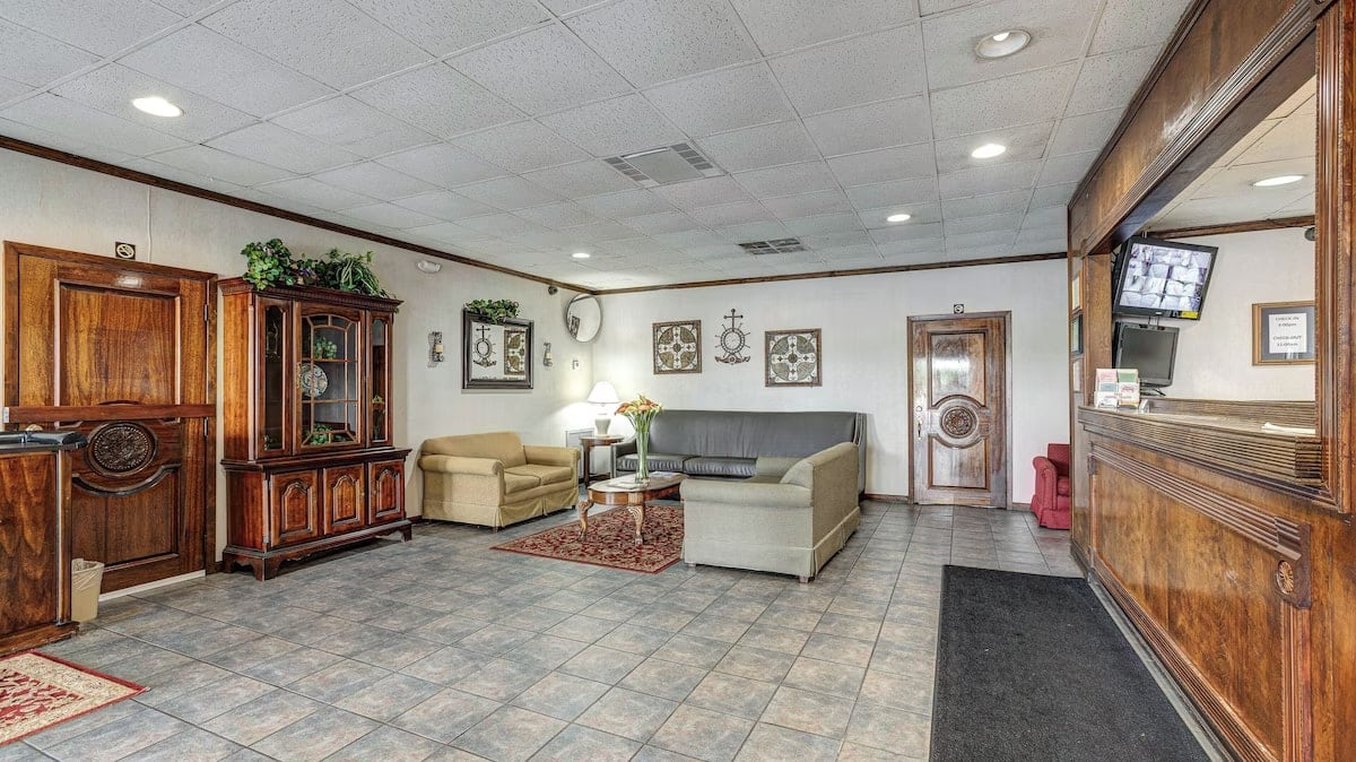 Lobby at Northgate Inn by Townhouse Hattiesburg I-59, HATTIESBURG - MS