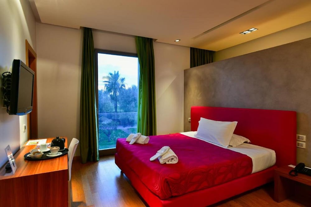 STANDARD, DOUBLE OR TWIN BED