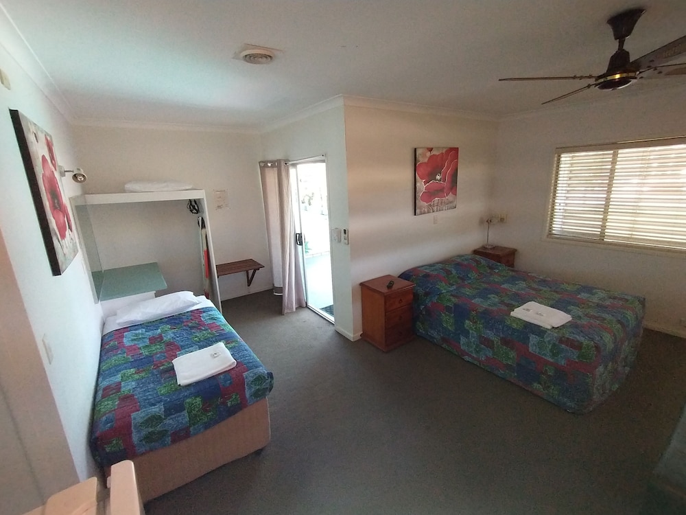 Aspley Sunset Motel 48/68