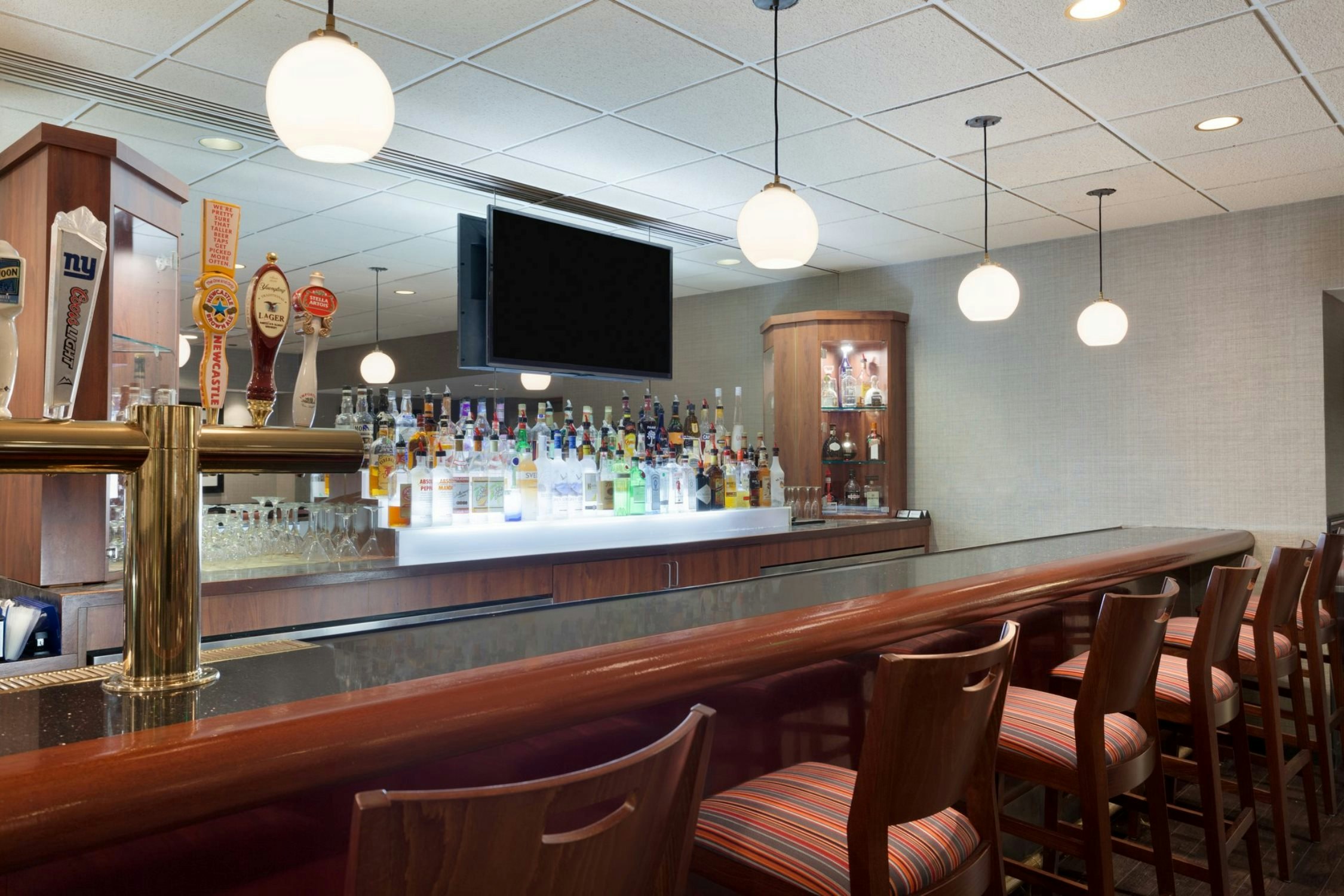 DoubleTree by Hilton Newark Penn Station 35/46