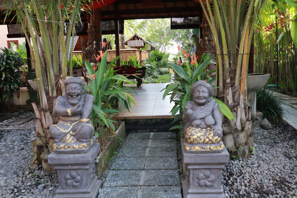 PONDOK MASSAS UBUD 36/55