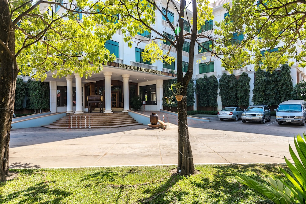 Kingdom Angkor Hotel 69/70