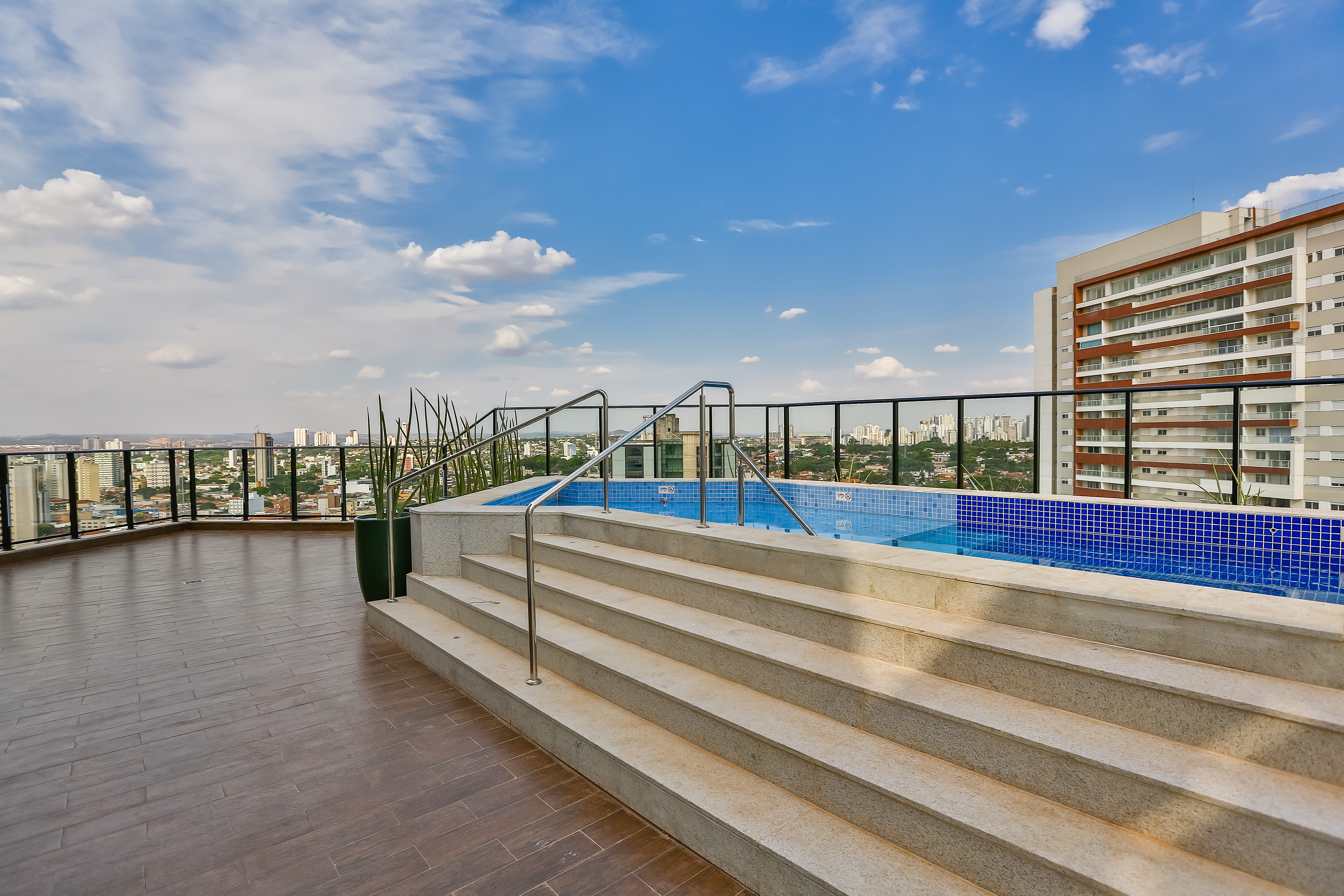 HOLIDAY INN GOIANIA 73/78