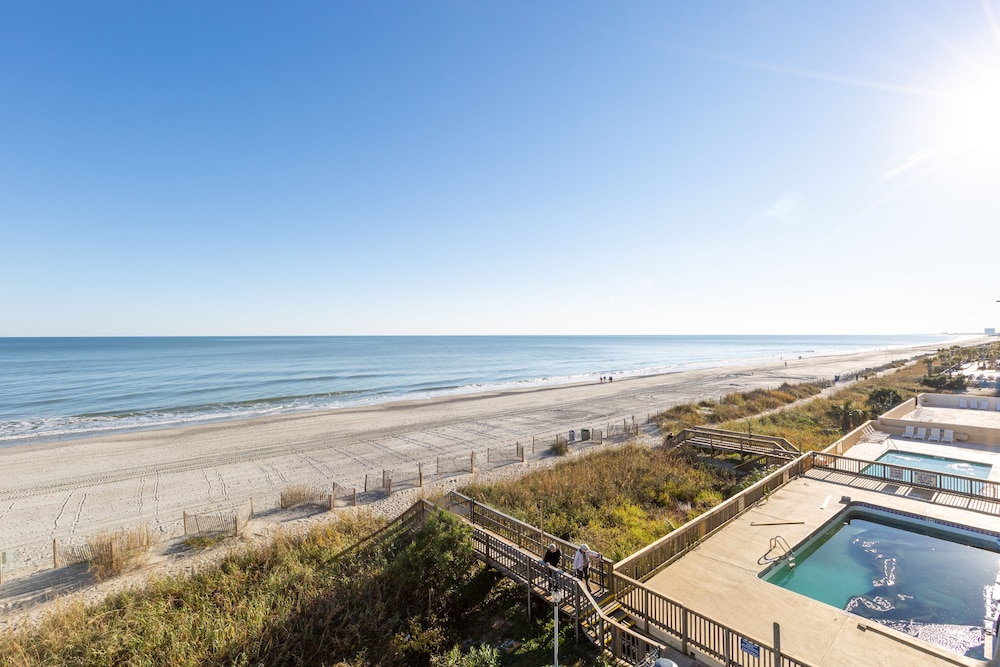 Beach Club At Montego Inn 57/66