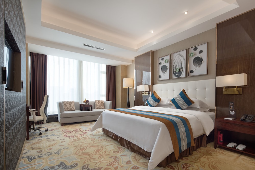 Perenc Hotel 12/50