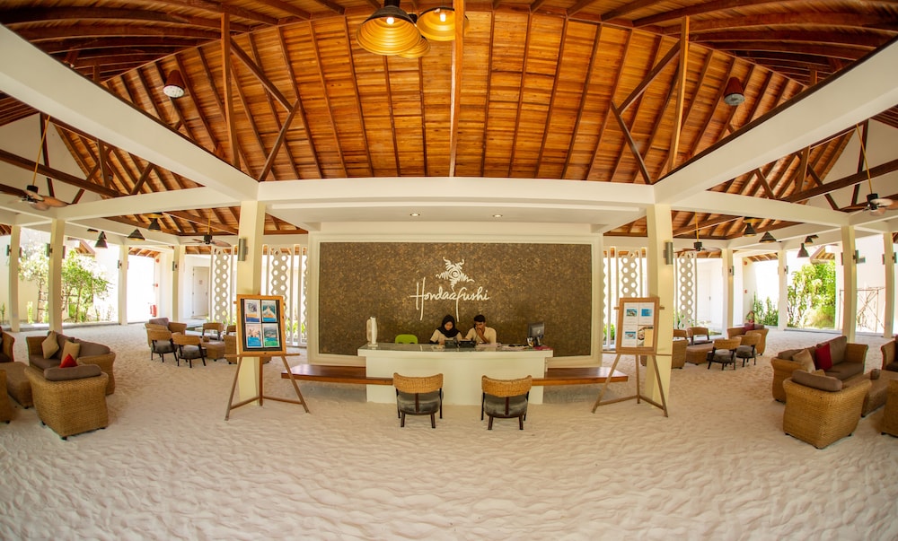 Hondaafushi Island Resort 8/58