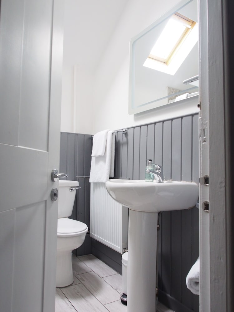 Ravenscraig Guest House B&B 34/50