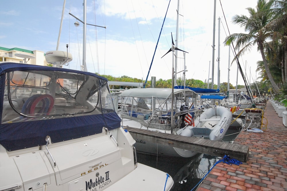 Marina Del Mar resort and Marina 49/59