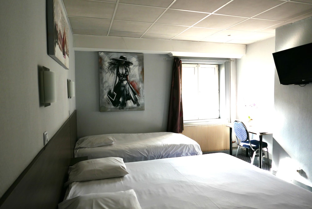 Hotel de Normandie 15/45