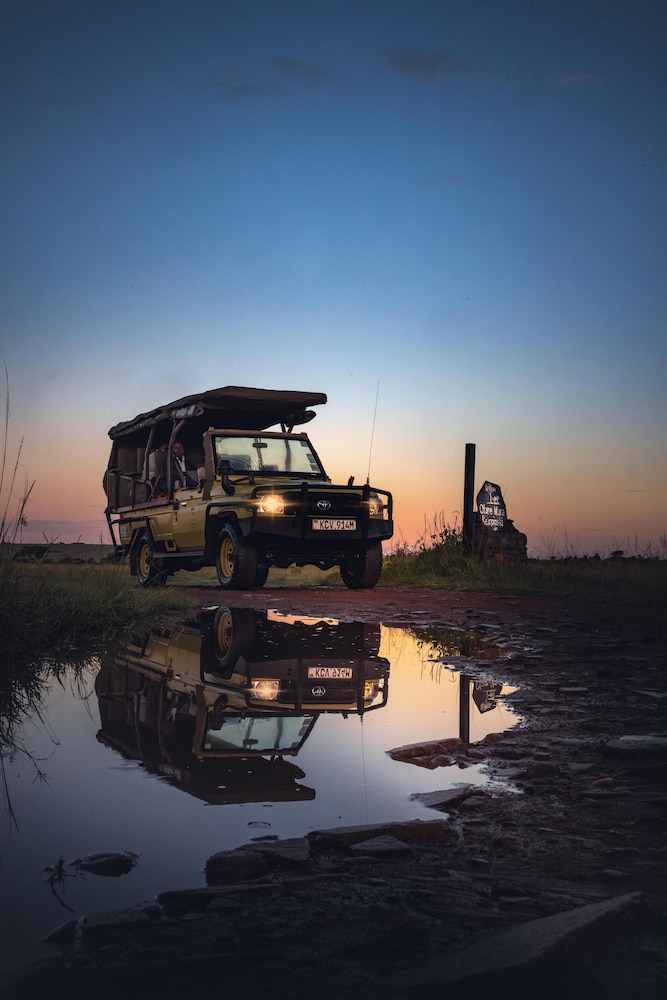OLARE MARA KEMPINSKI MASAI MARA 2/50