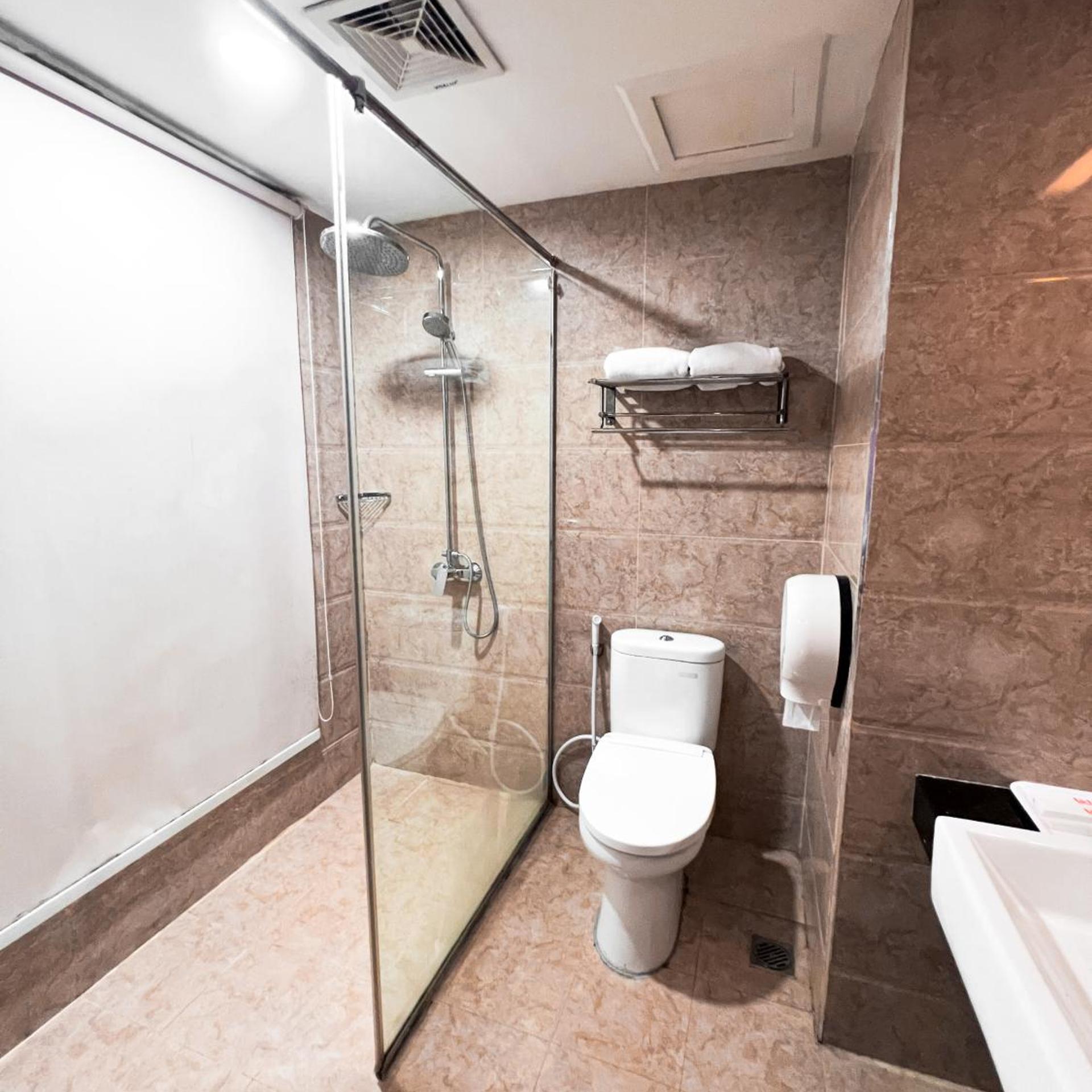 Grand, Executive, Batam City Hotel 10/10