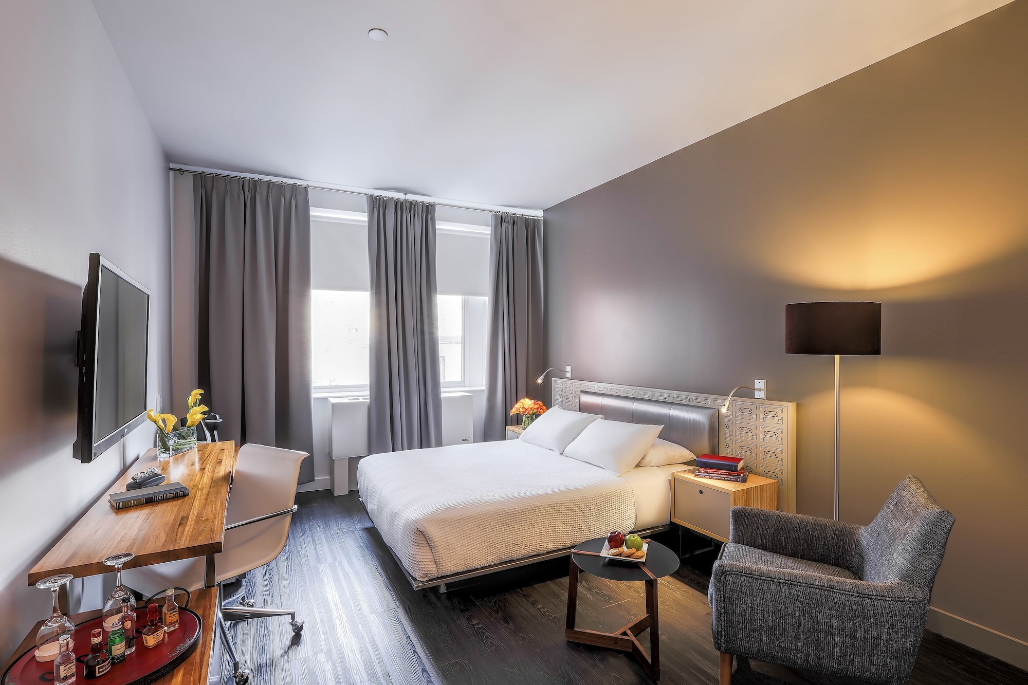 STANDARD, KING BED