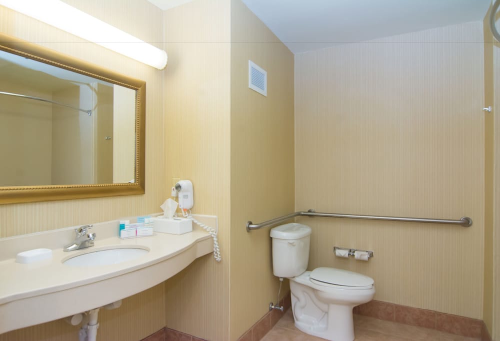 Hampton Inn Jacksonville I-10 West 8/21