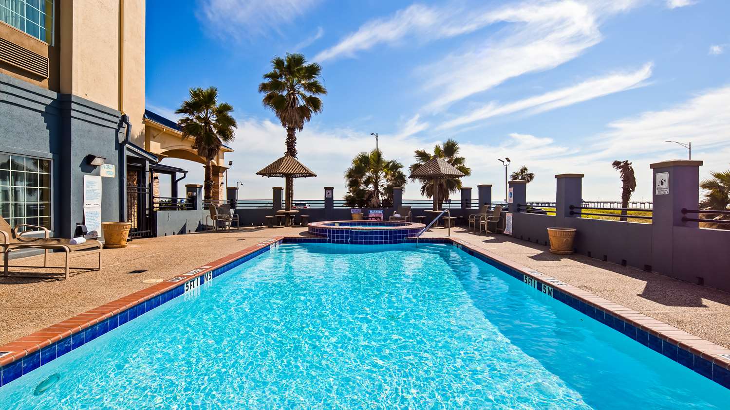 Galveston Beach Hotel 39/42