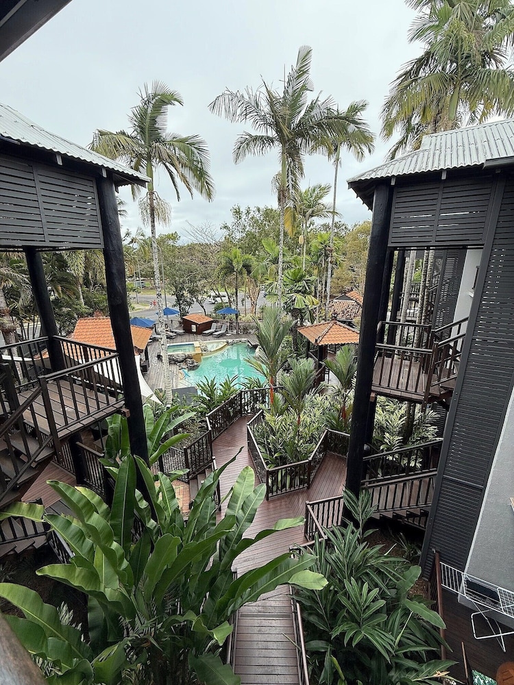 Hibiscus Resort And Spa 6/77