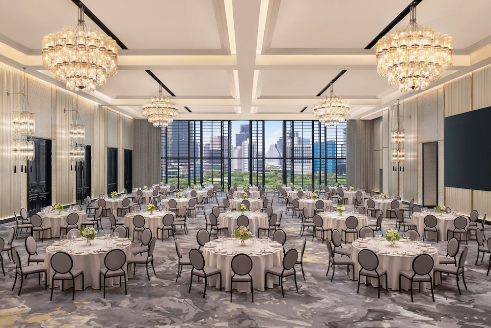 The Ritz-Carlton, Bangkok 34/45