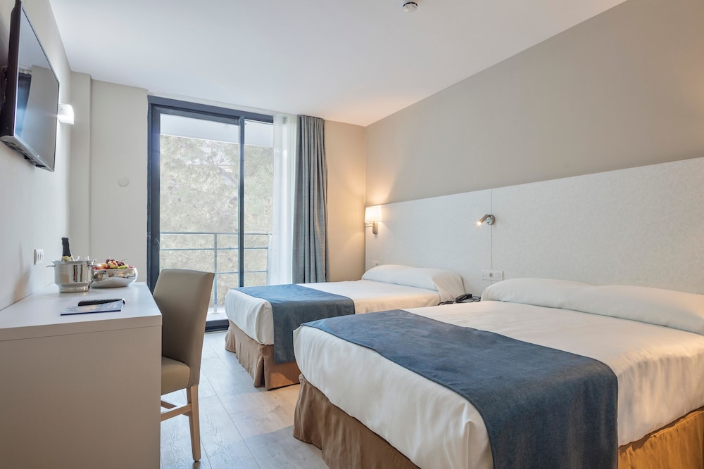 STANDARD, SINGLE, DOUBLE BED