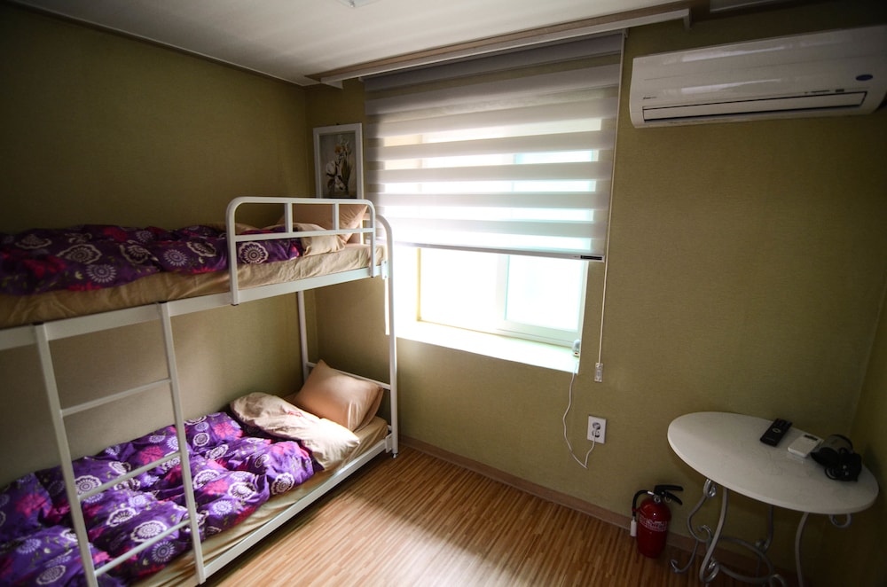 YAKOREA HOSTEL DONGDAEMUN 50/79