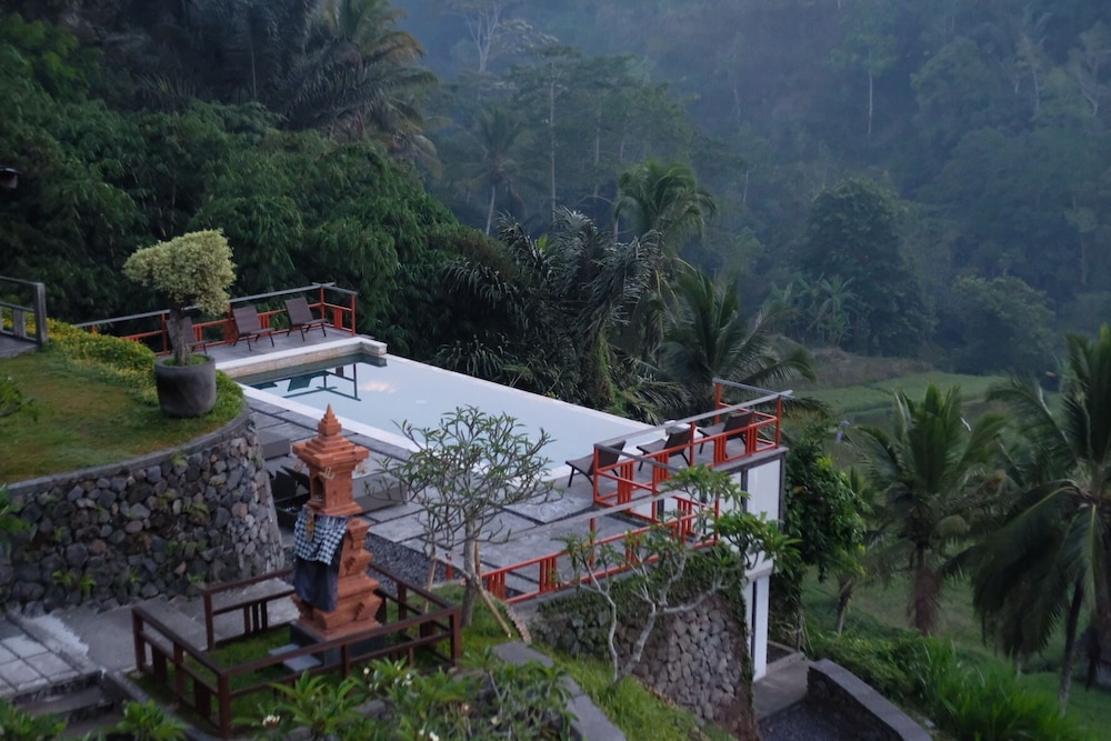 Suarapura Resort and SPA 45/50