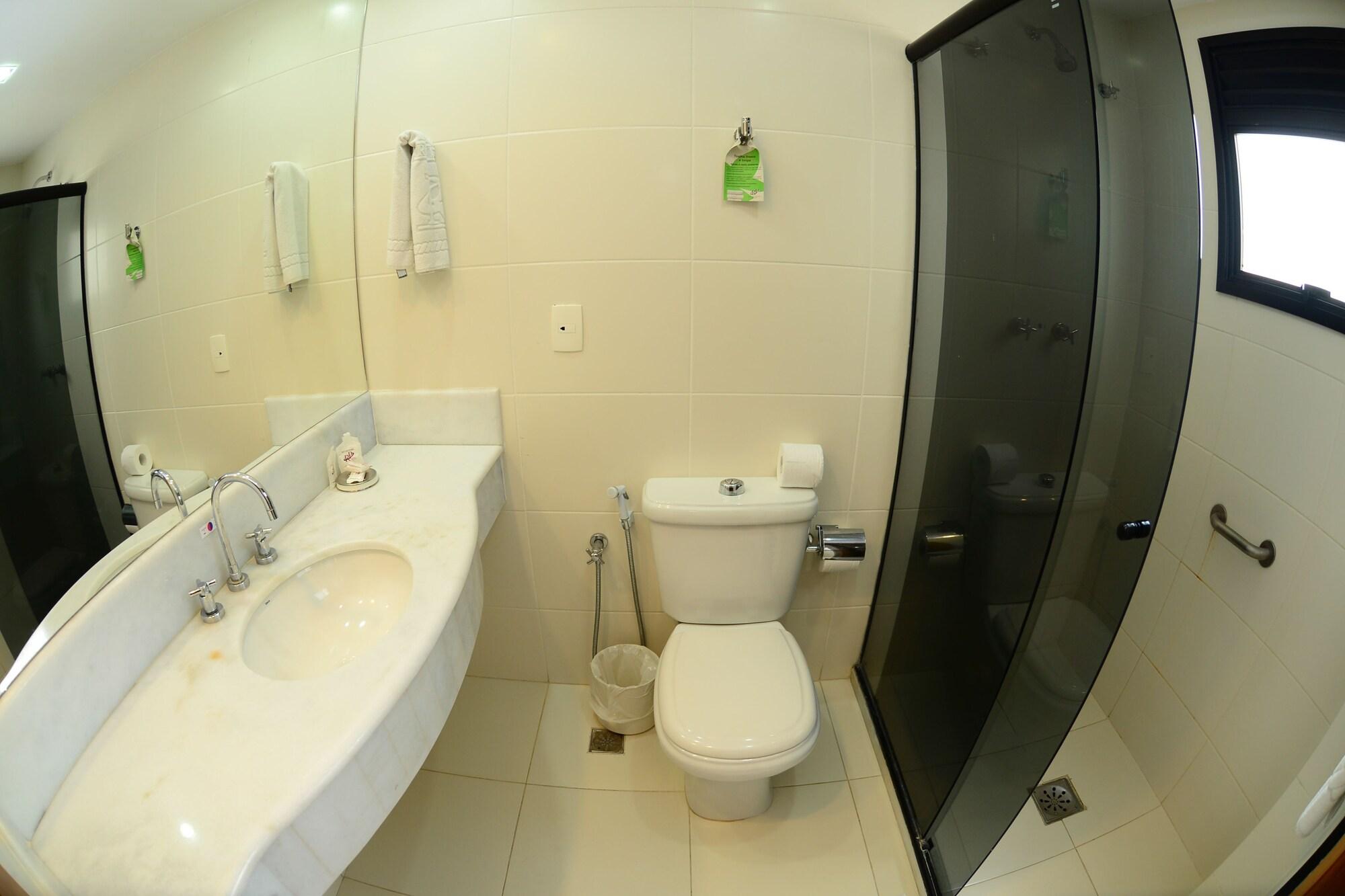 River Park Hotel 48/50
