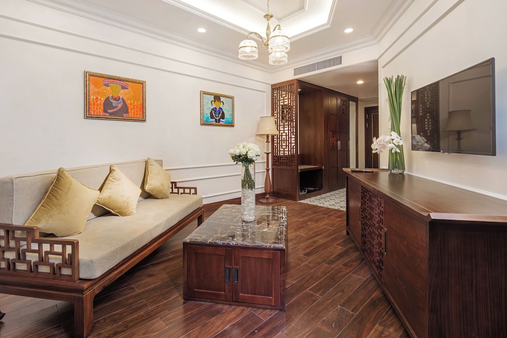 Silk Path Grand Resort & Spa Sapa 28/46